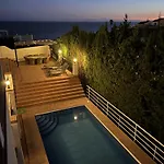 Casa Alba ヴィラ ネルハ